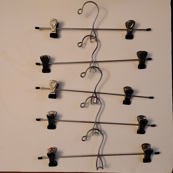 (5) Pants or Skirts Layer Hangers, Pre-owned - Picture 2 of 3